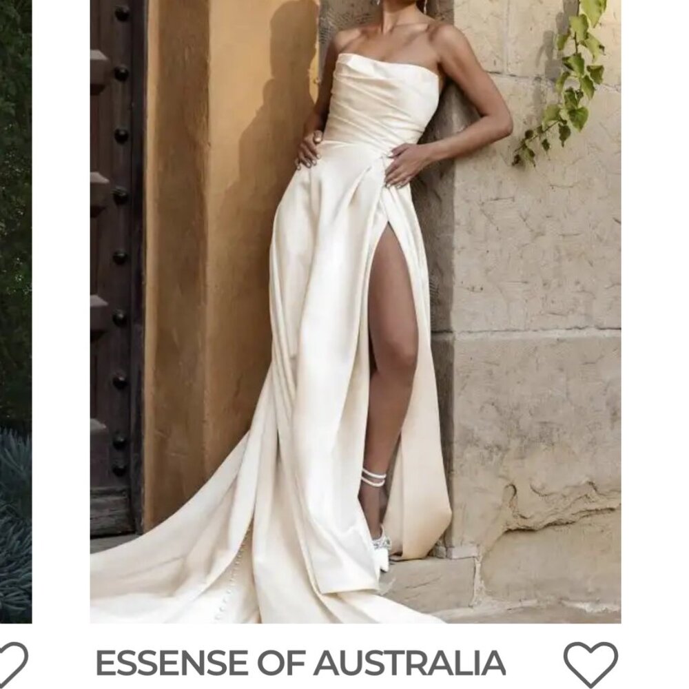 Essense of Australia Wedding Dress (D3794) in light ivory. Size 12.